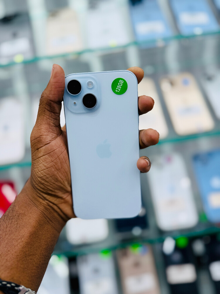 iPhone 15 - 9