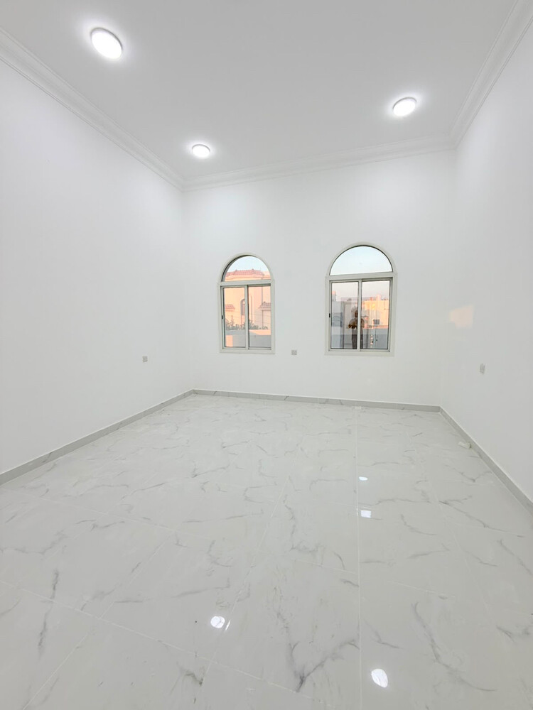 New villa for rent - 4