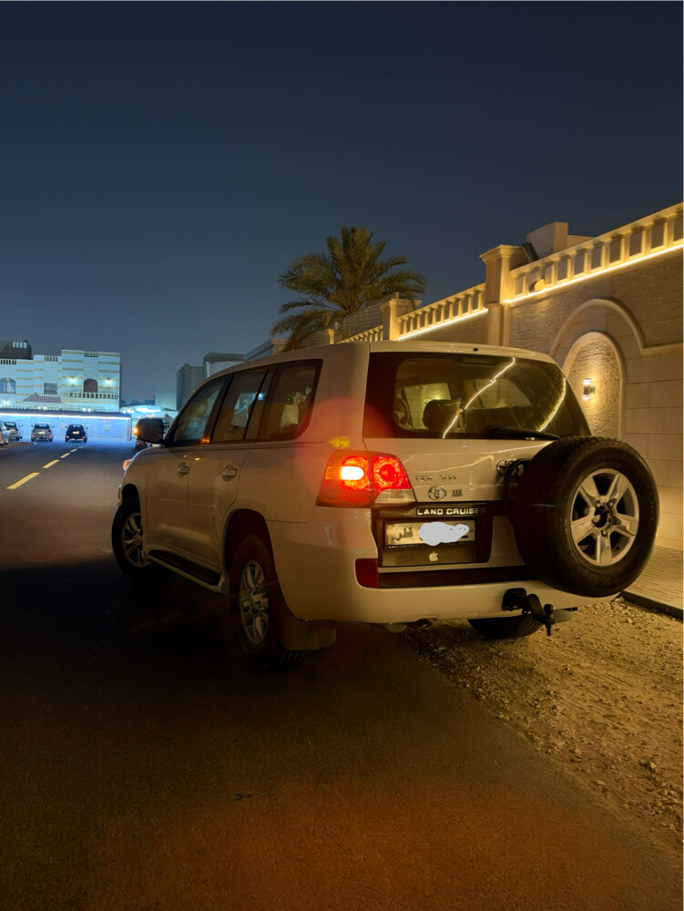 Toyota Land Cruiser 2012 - 1