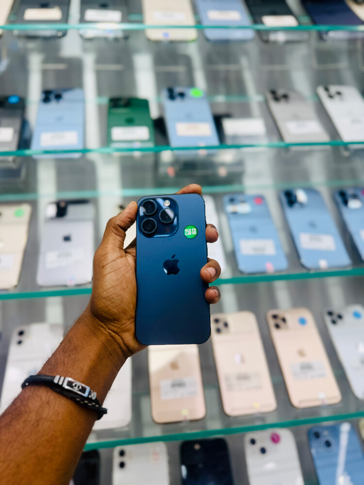 iPhone 15 pro - 2