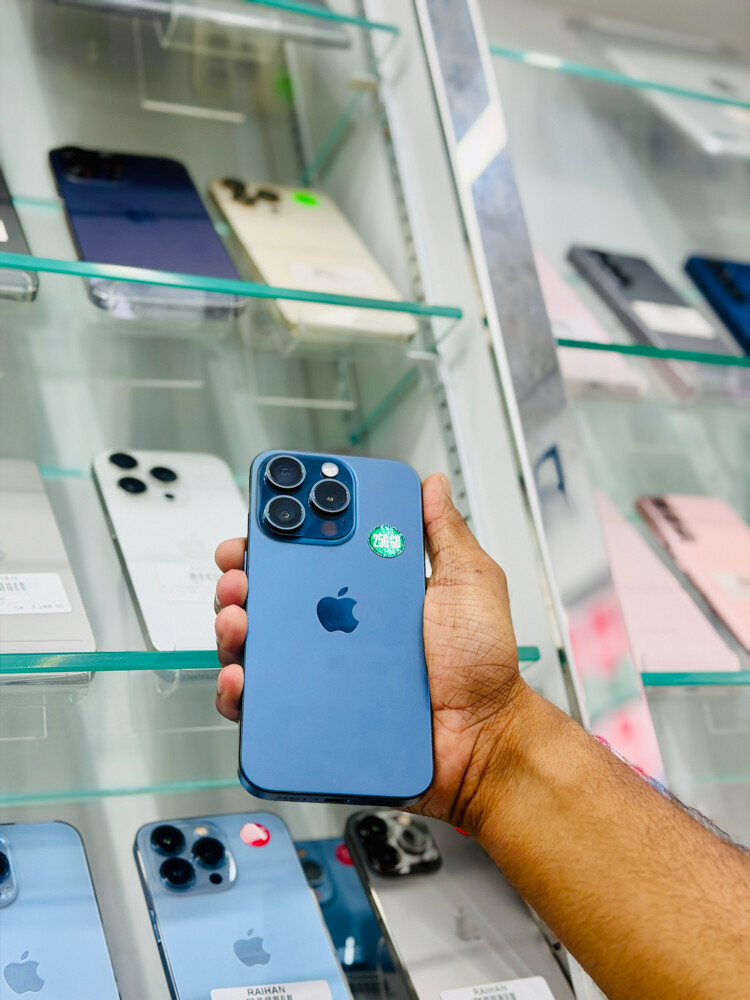 iPhone 15 pro - 3