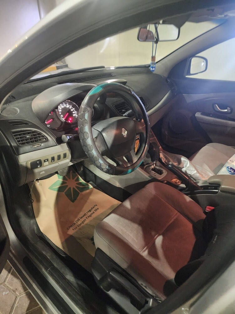 Renault Fluence 2012 - 4