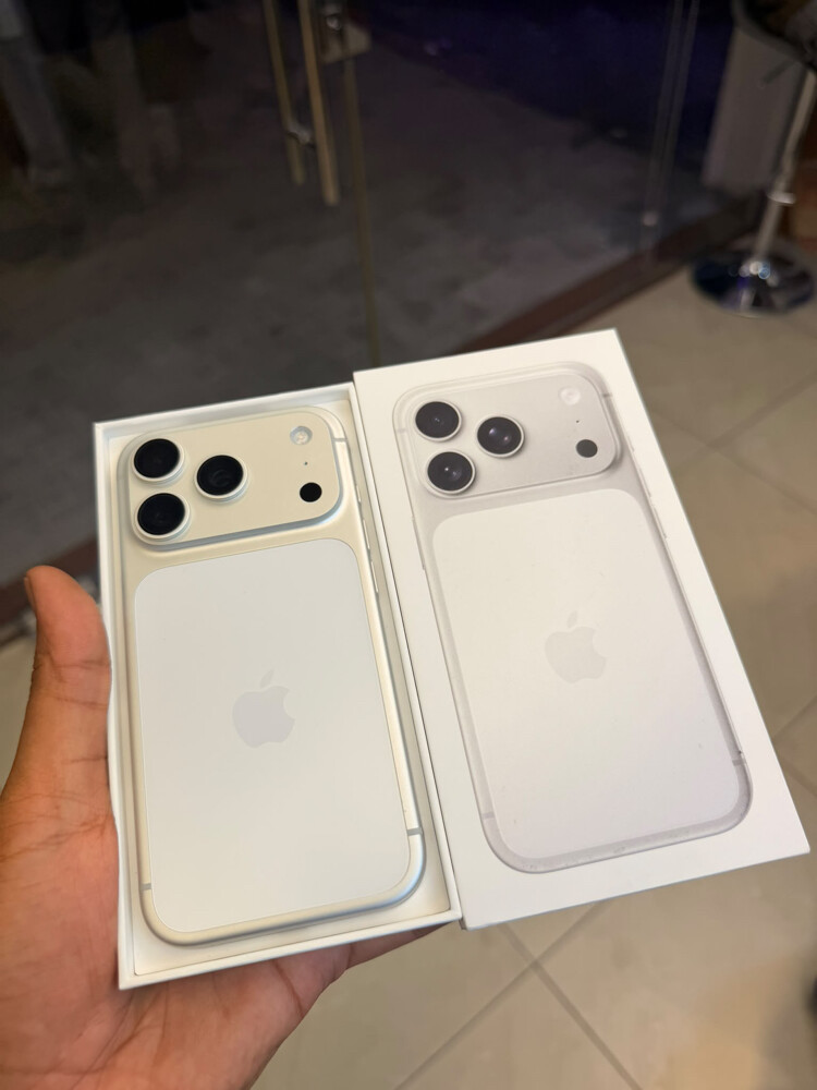 17pro 256gb silver  - 1