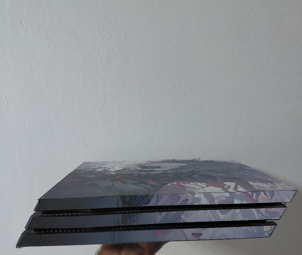 PS4 PRO - 4