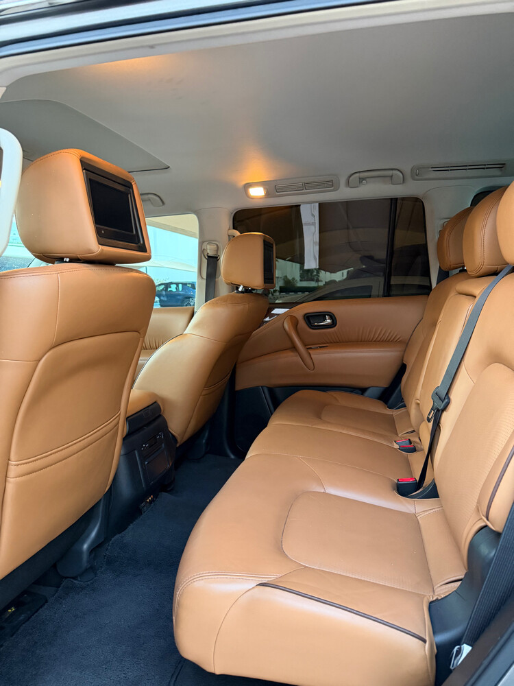 Nissan Petrol platinum 2015 - 2