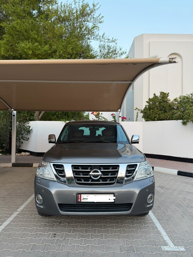 Nissan Petrol platinum 2015 - 1
