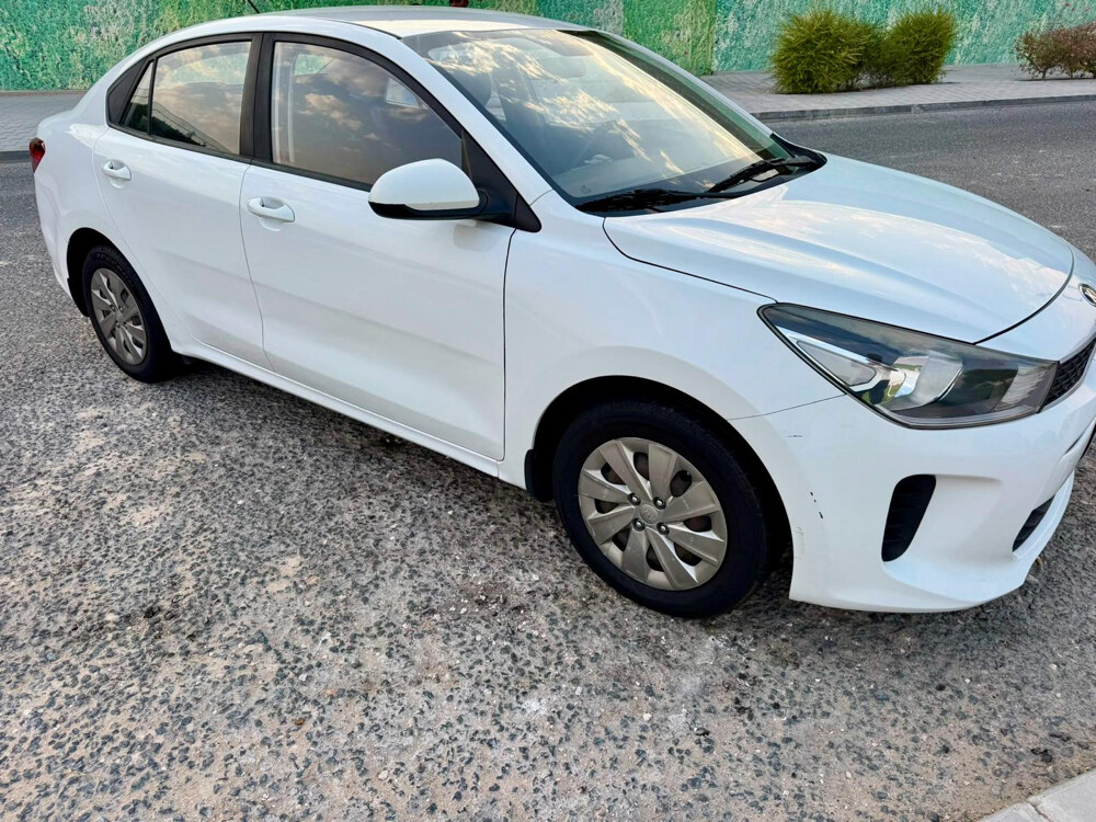 KIA rio 2019 mileage 227000  - 3