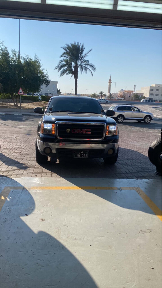 Gmc sierra pickup 1500 - 2