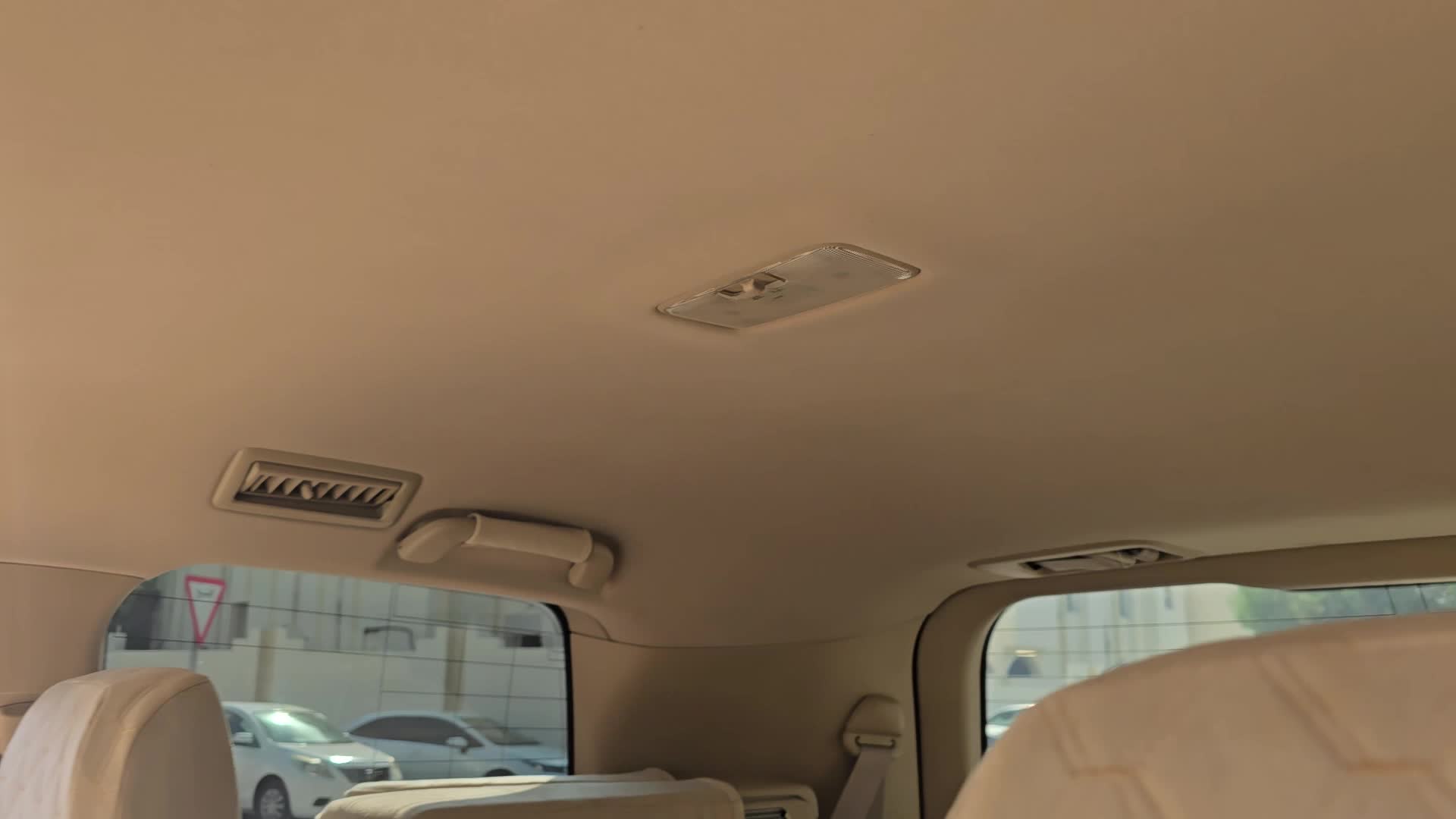 جى اكس ار ٢٠١٤ سياره نظيفه جدا - 9
