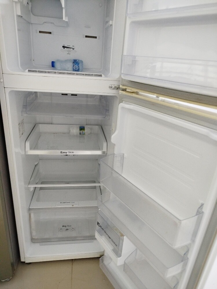 Samsung  medium fridge sale - 3