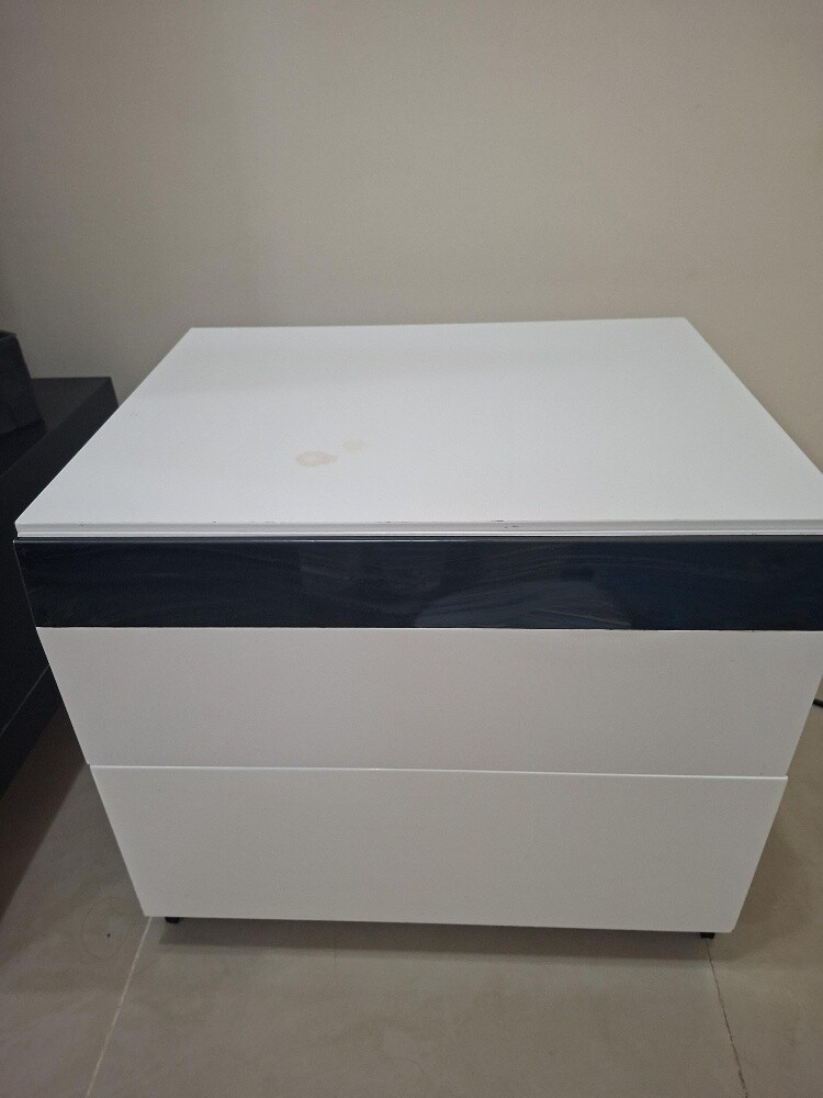 MALM study table and fish Tank - 10