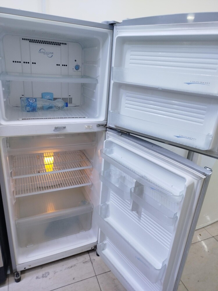 sharp medium size fridge for sale - 3