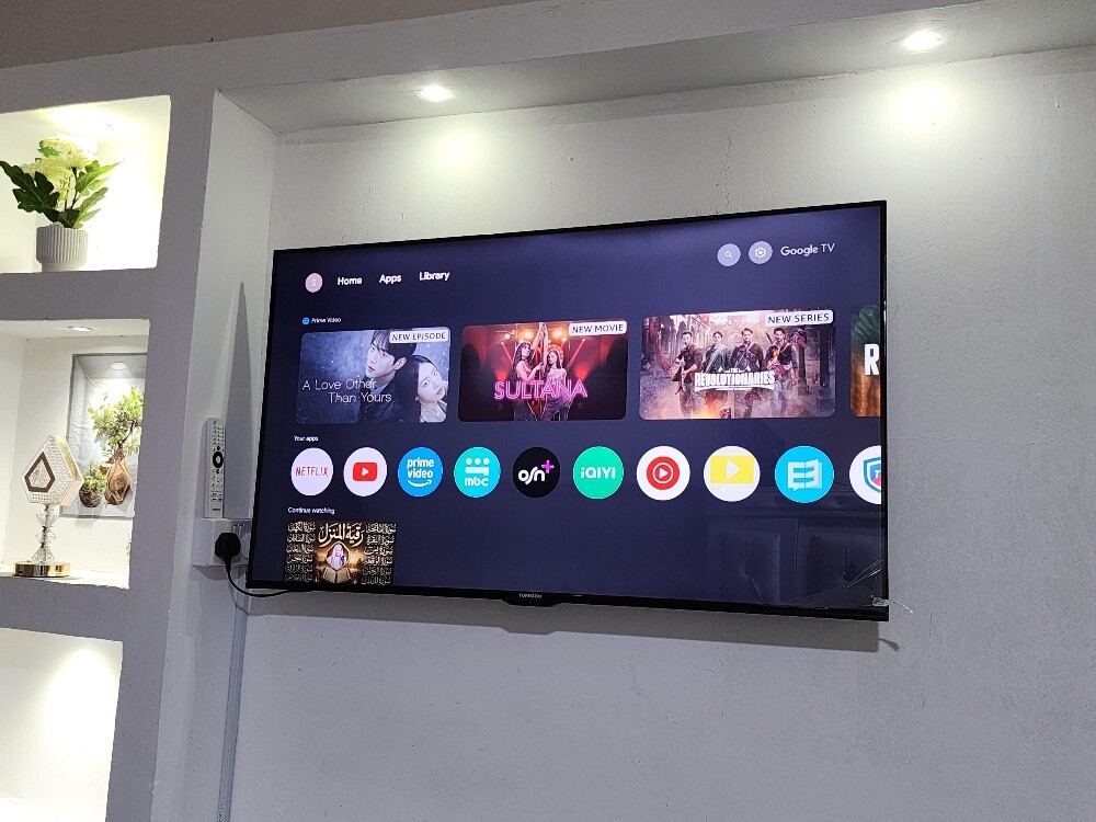 50 Smart Google 4k Tv with box - 1