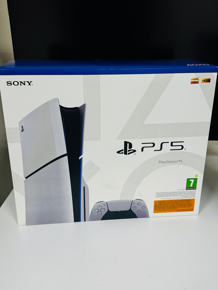 playstation 5 Silm CD - 1