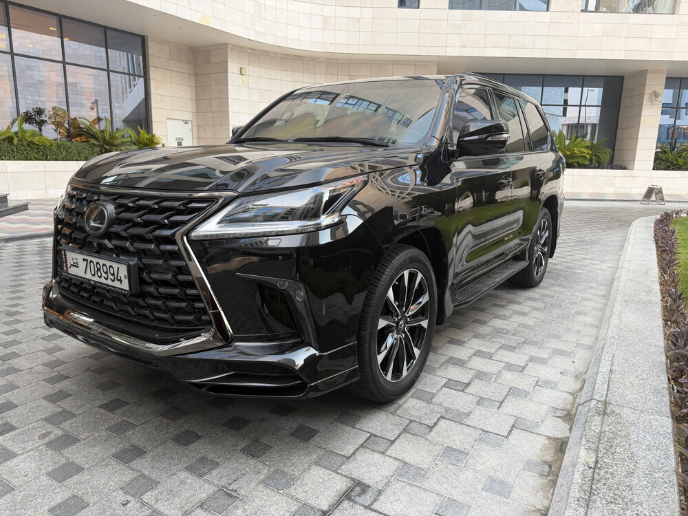 LEXUS BLACK EDITION 2021 - 9