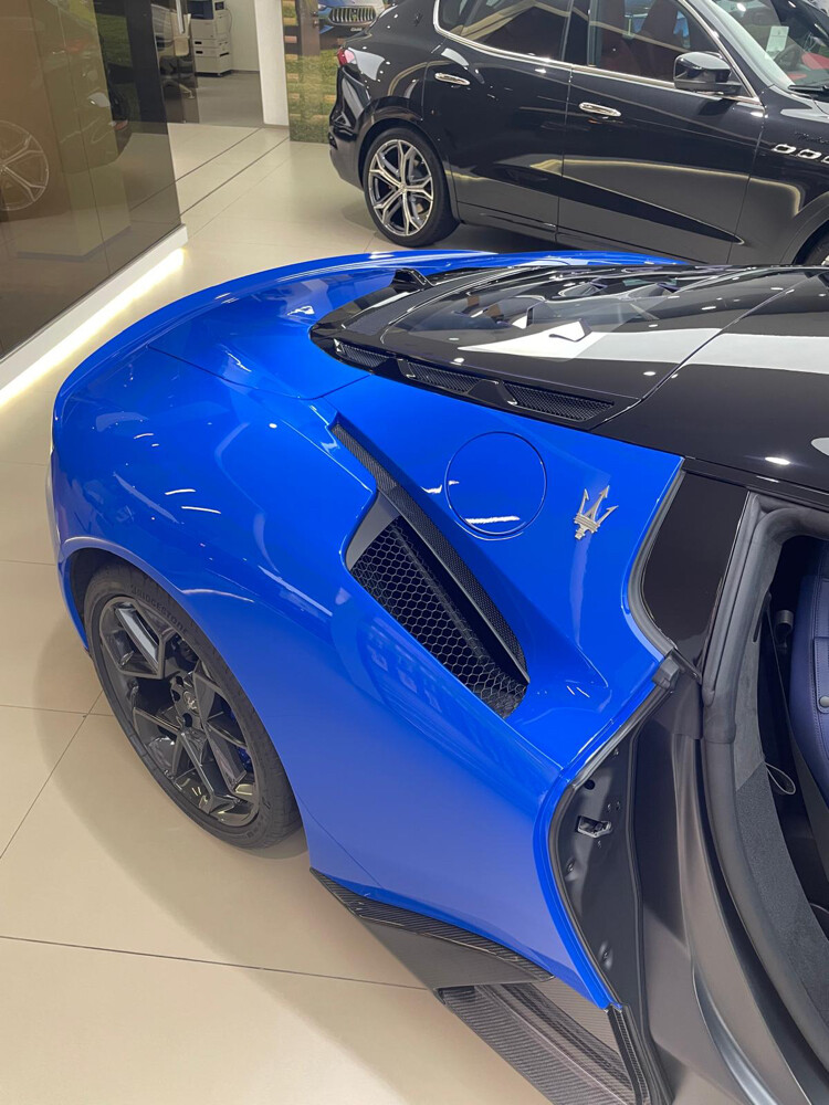 2022 Maserati MC 20   - 2