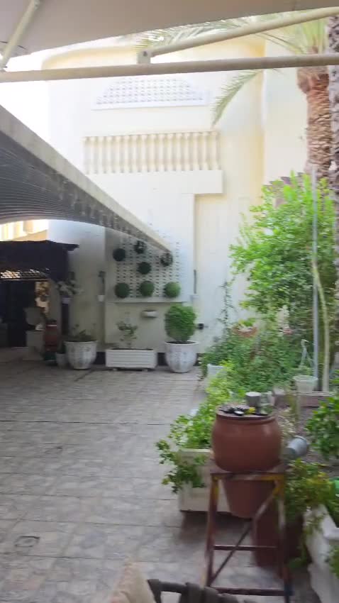 للإيجار فيلا فخمة الفرش - 1