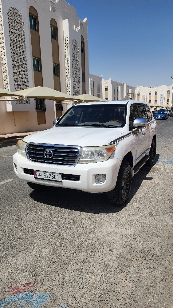 Land Cruiser GXR V8 2013 - 6