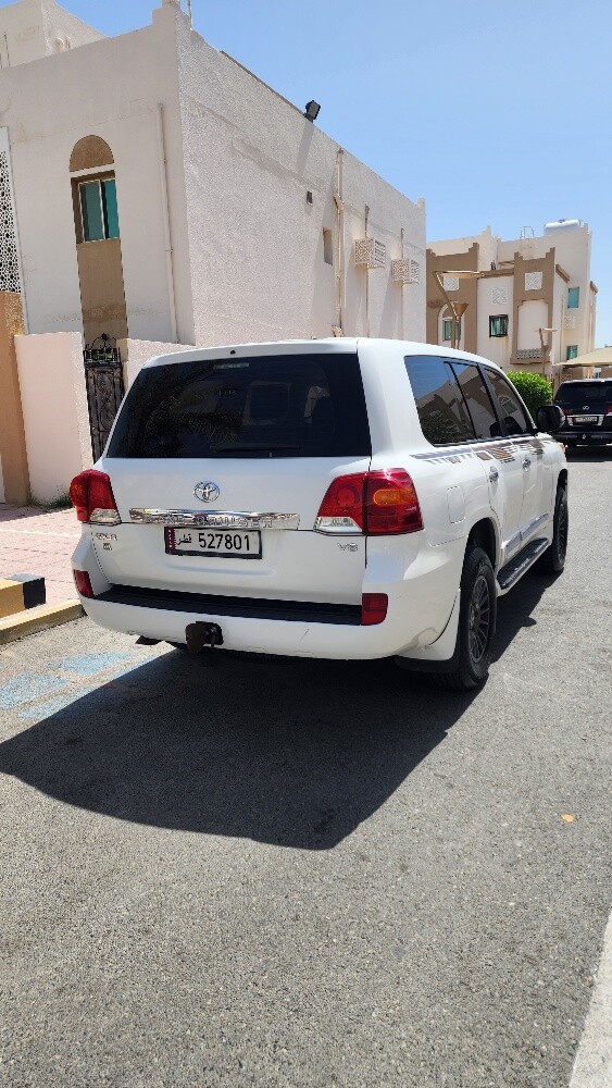 Land Cruiser GXR V8 2013 - 1
