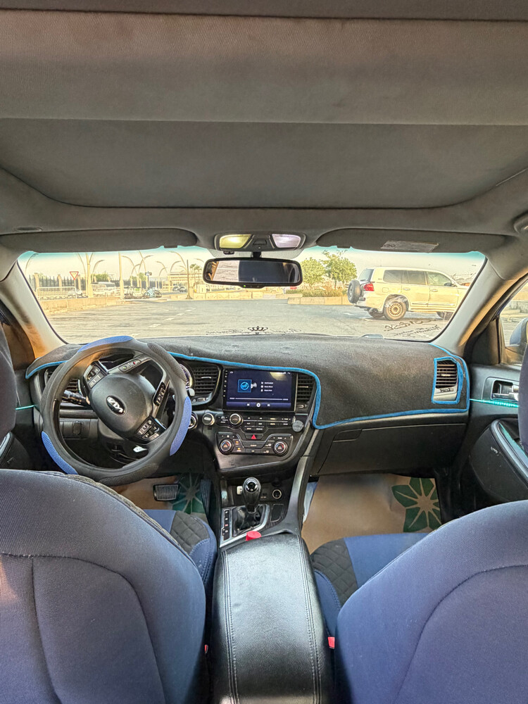 Kia Optima Full option - 4