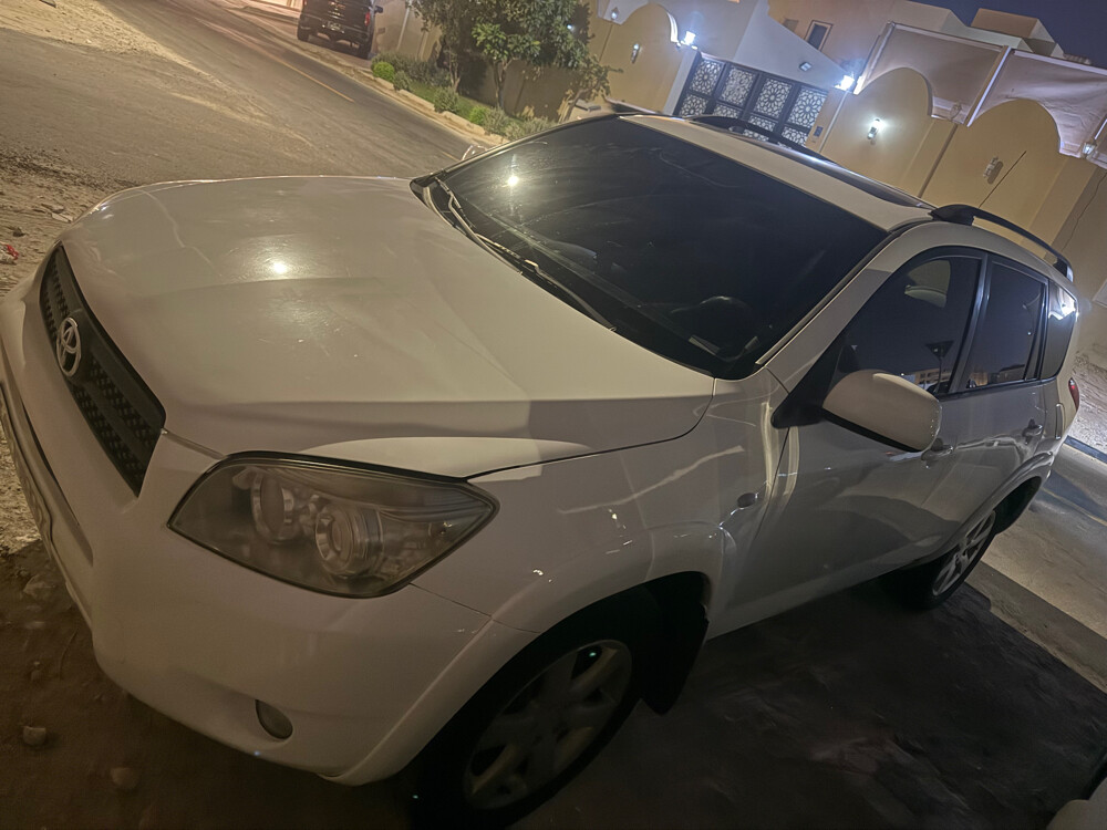 Toyota RAV4 - 5