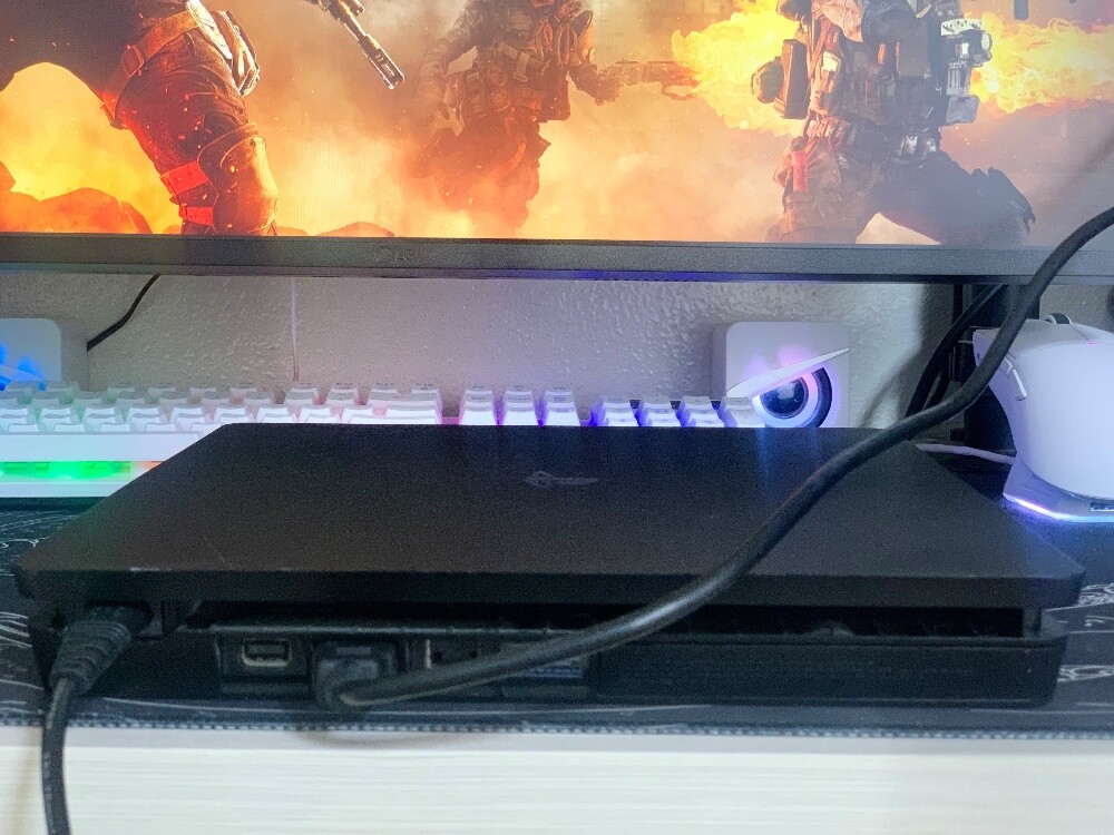 Ps4 1,TB - 3
