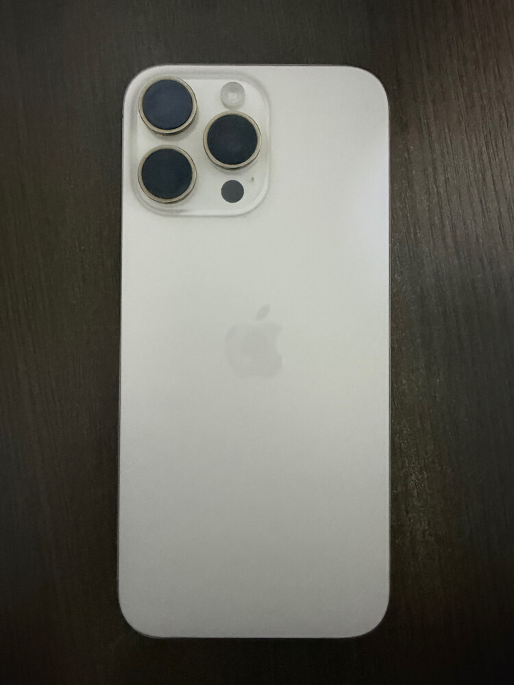 iPhone 16 pro max - 1