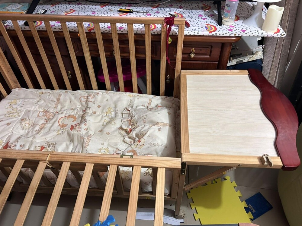 baby crib + mattress + bumper etc.. - 2