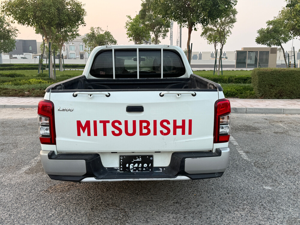 Mitsubishi L200 - 5