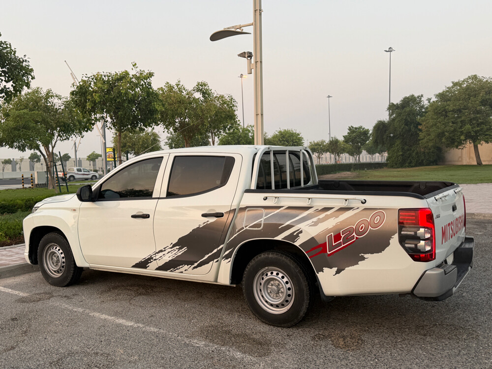 Mitsubishi L200 - 2