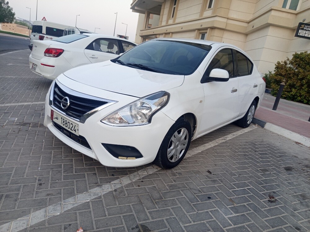 NISSAN SUNNY 2016 - 4