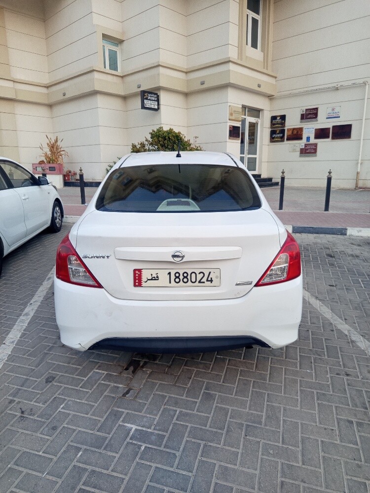 NISSAN SUNNY 2016 - 8