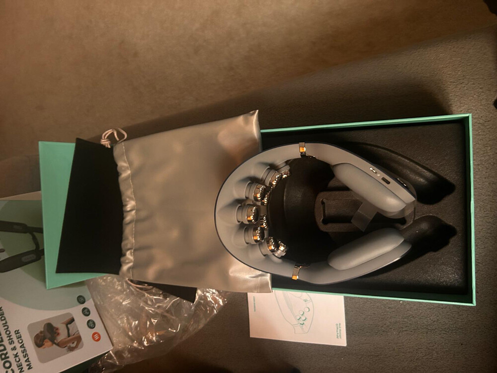 skg neck massager - 1