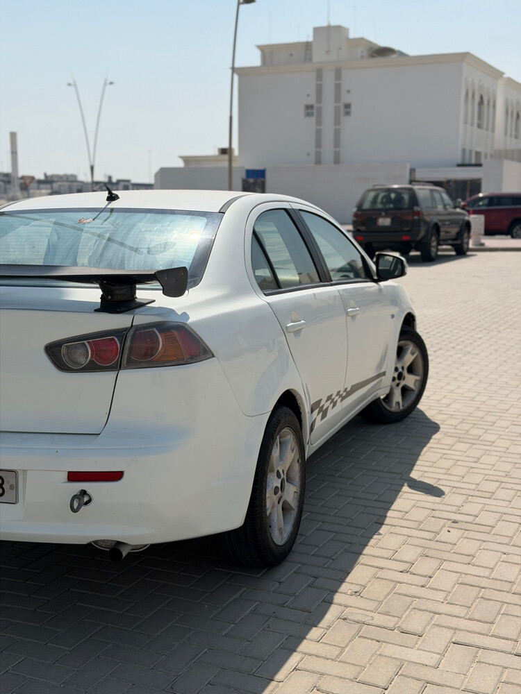 Mitsubishi Lancer Ex 2015  - 4