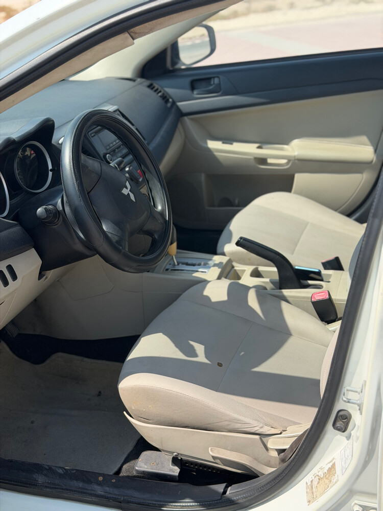 Mitsubishi Lancer Ex 2015  - 9
