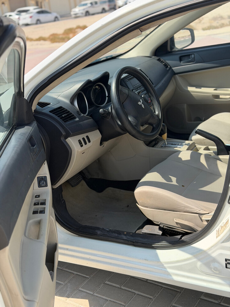 Mitsubishi Lancer Ex 2015  - 8