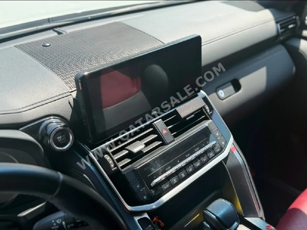 Toyota Land Cruiser - 13