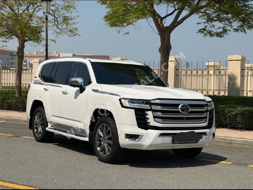 Toyota Land Cruiser - 3