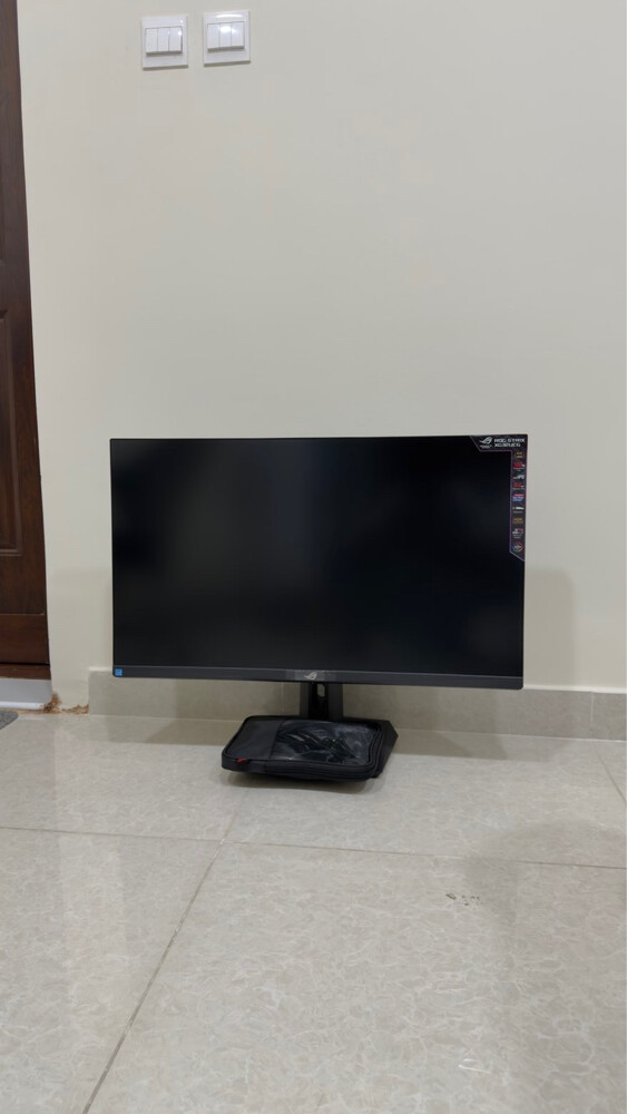 للبيع شاشة قيمنق - 1