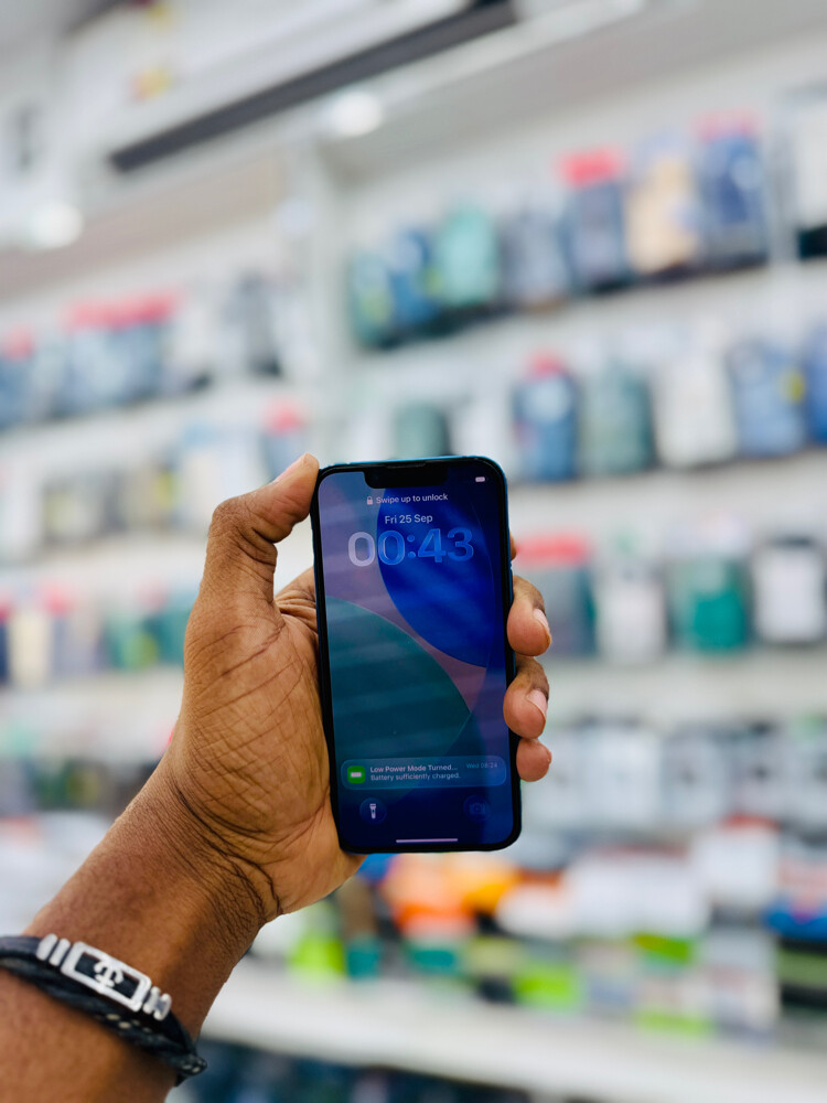 iPhone 13 mini - 5