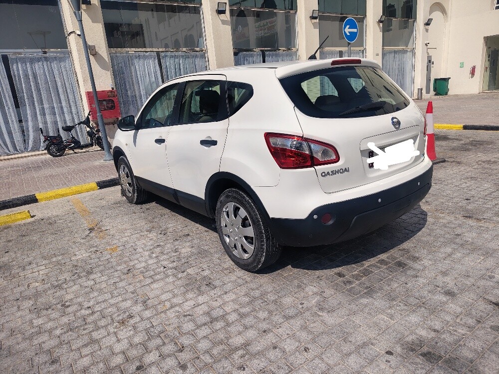 nissam qashqai 2012 - 1