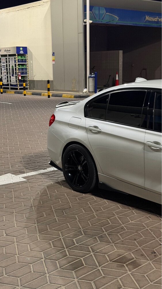 BMW 3-series - 10