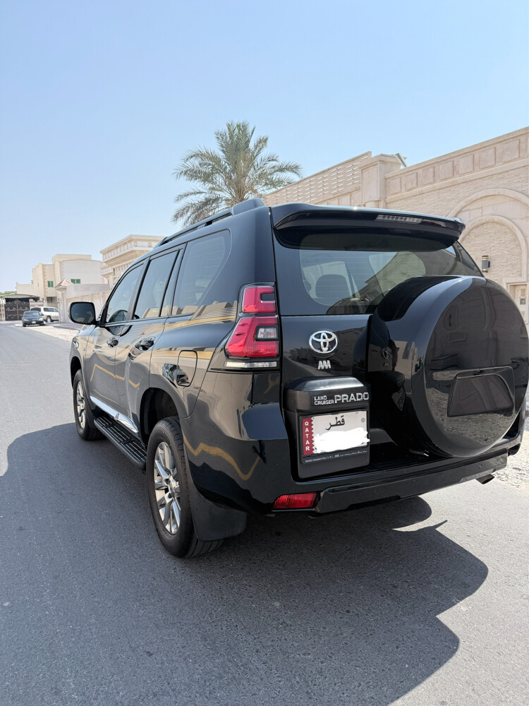 Toyota prado 2021 full option - 3
