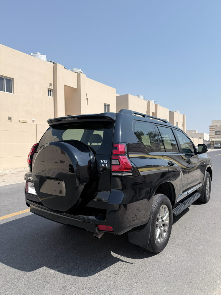Toyota prado 2021 full option - 6