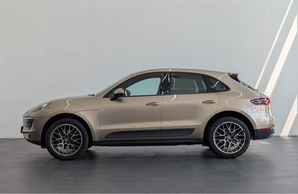 2018Porsche Macan-Warranty Aug 2027 - 4