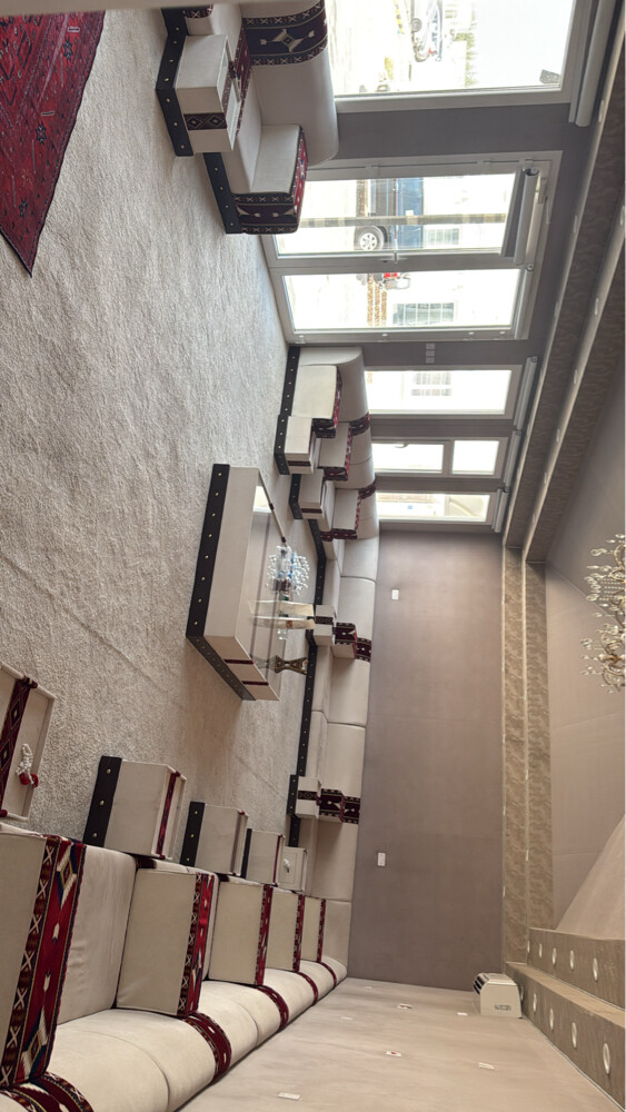 black khayma majlis with carpets - 3