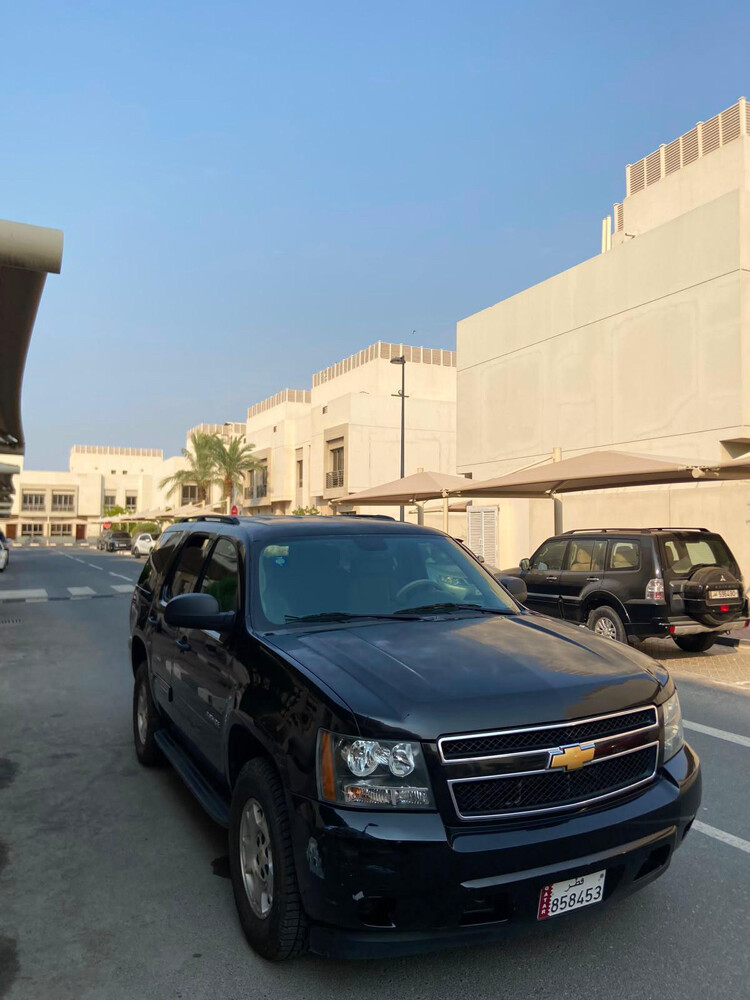 Chevrolet Tahoe - 4
