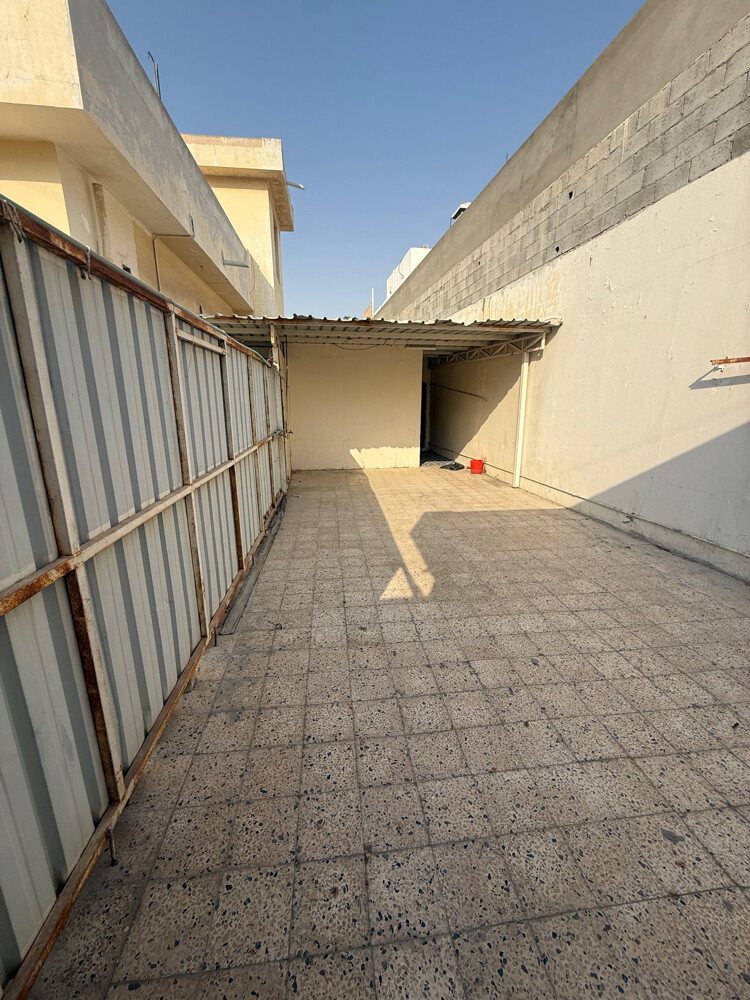 للإيجار بيت شعبي بمعيذر - 2