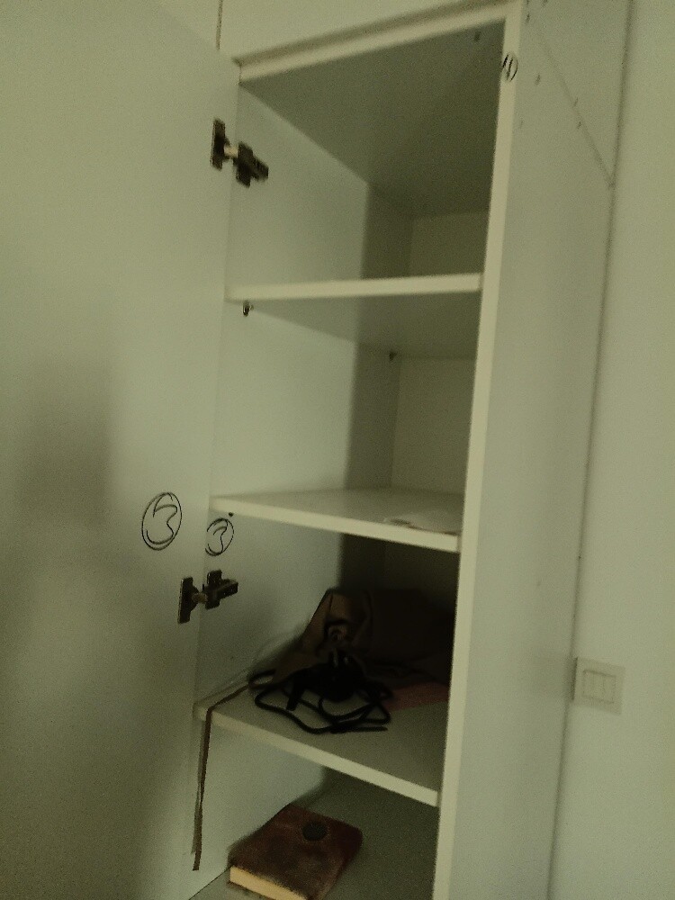 غرفه نوم سرير وتسريحه كومدين وكبت - 3