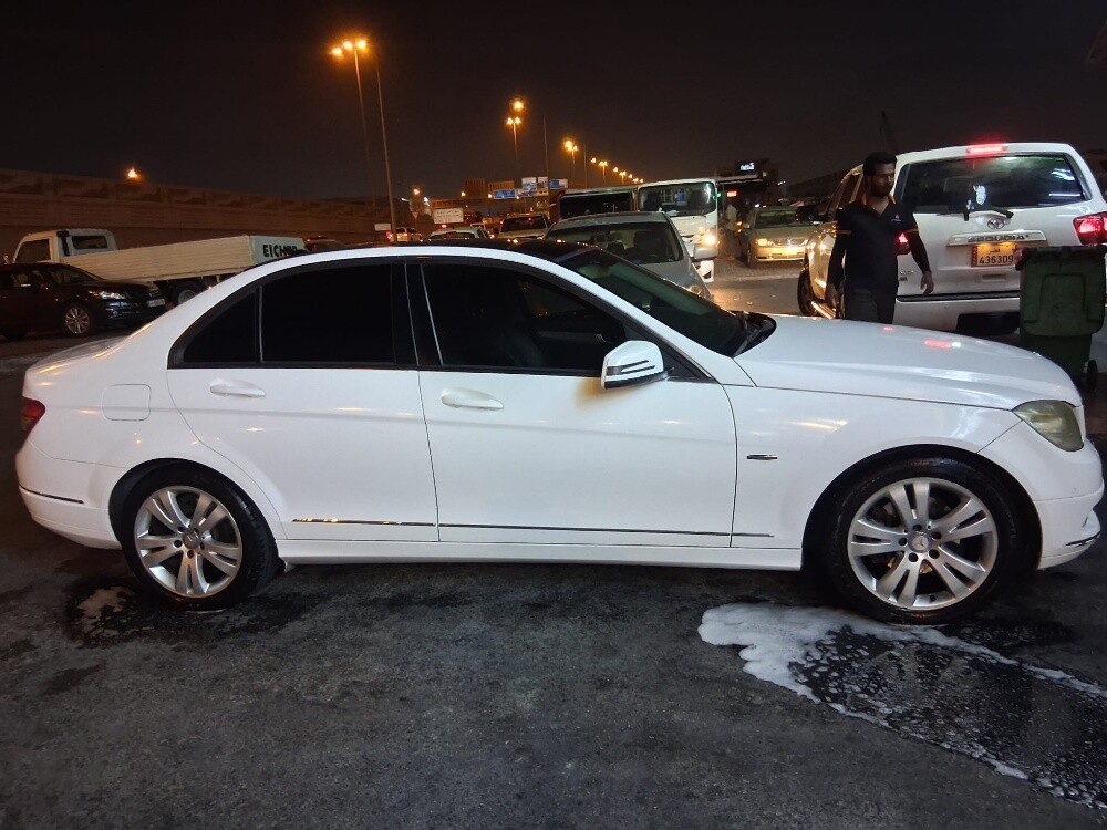 ميرسيدس بينز سي 230 - 3